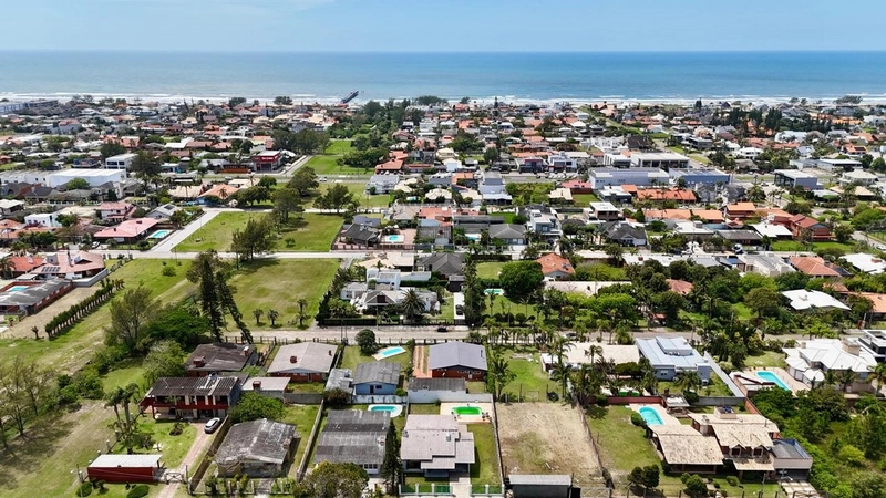 Excelente casa 03 dormitórios com  piscina em Atântida para Temporada: 19ª foto da galeria de imagens do imóvel