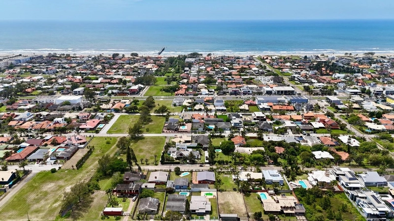 Excelente casa 03 dormitórios com  piscina em Atântida para Temporada: 18ª foto da galeria de imagens do imóvel