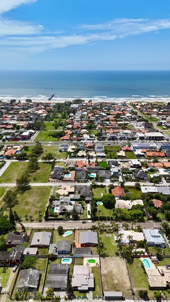 Excelente casa 03 dormitórios com  piscina em Atântida para Temporada: 23ª foto da galeria de imagens do imóvel