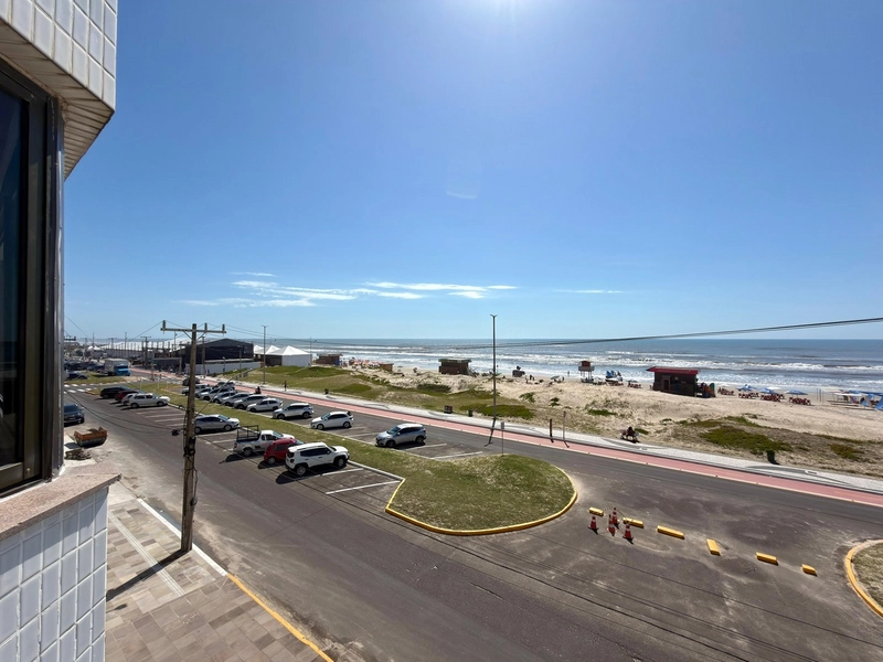 APARTAMENTO À VENDA BEIRA MAR / PRAÇA DO FAROL: 1ª foto da galeria de imagens do imóvel