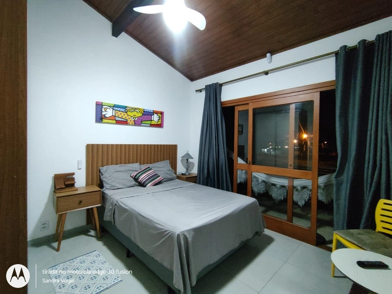 Linda casa 03 dormitórios 300m da praia Capão da Canoa Temporada: 19ª foto da galeria de imagens do imóvel