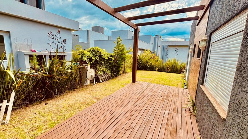 Casa térrea 04 suítes Condomínio Dubai Resort em Capão da Canoa: 17ª foto da galeria de imagens do imóvel