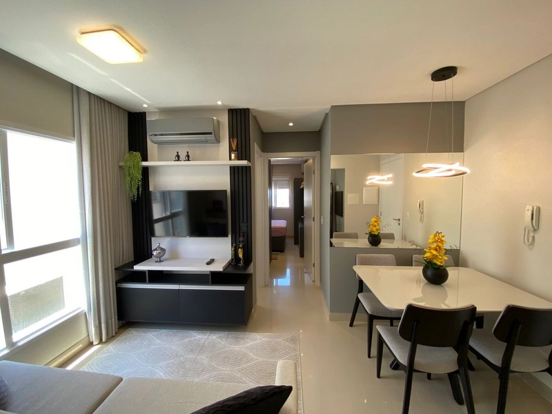 Apartamento decorado com 1 dormitórios Zona Nova Capão da Canoa: 2ª foto da galeria de imagens do imóvel
