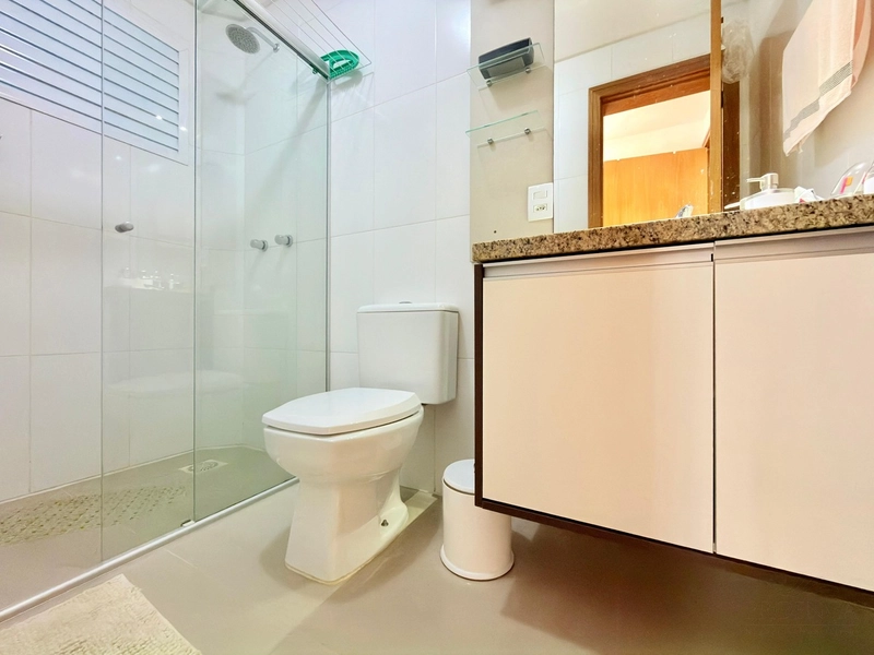 APARTAMENTO NO BAIRRO NAVEGANTES, ENTRE A PRAÇA TIARAJU E A AVENIDA UB: 17ª foto da galeria de imagens do imóvel