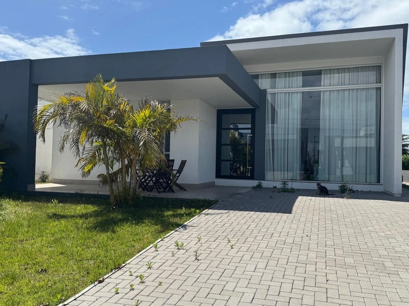 Casa 03 suítes a venda no Condomínio Dubai Resort em Capão da Canoa!