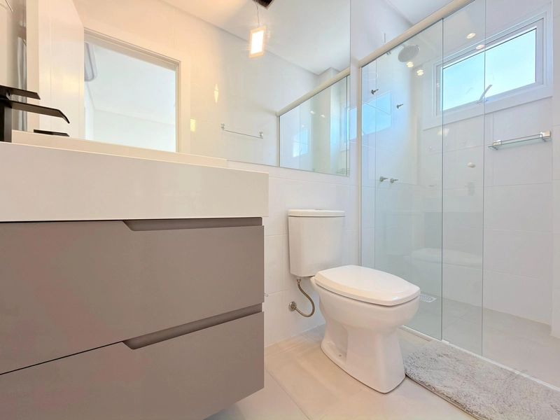 APARTAMENTO À VENDA, POUCOS PASSOS DO MAR!: 25ª foto da galeria de imagens do imóvel