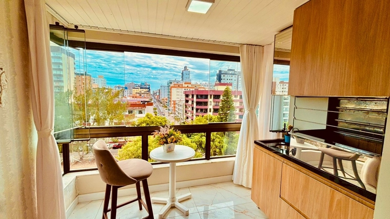 Praça Flavio Boianovisk 2 Dormitórios, Capão da Canoa, Zona Nova.