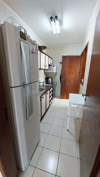 APARTAMENTO 2 DORMITÓRIOS E SACADA COM CHURRASQUEIRA: 27ª foto da galeria de imagens do imóvel