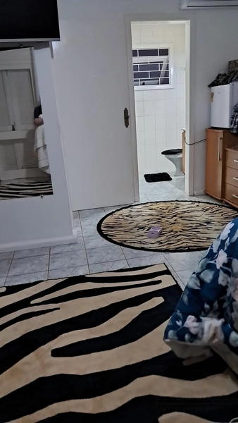 Sobrado com 03 dormitórios sendo 01 suíte, com garagem para 03 carros: 20ª foto da galeria de imagens do imóvel