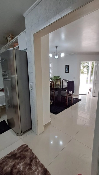 Sobrado com 03 dormitórios sendo 01 suíte, com garagem para 03 carros: 9ª foto da galeria de imagens do imóvel