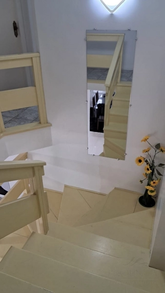 Sobrado com 03 dormitórios sendo 01 suíte, com garagem para 03 carros: 19ª foto da galeria de imagens do imóvel