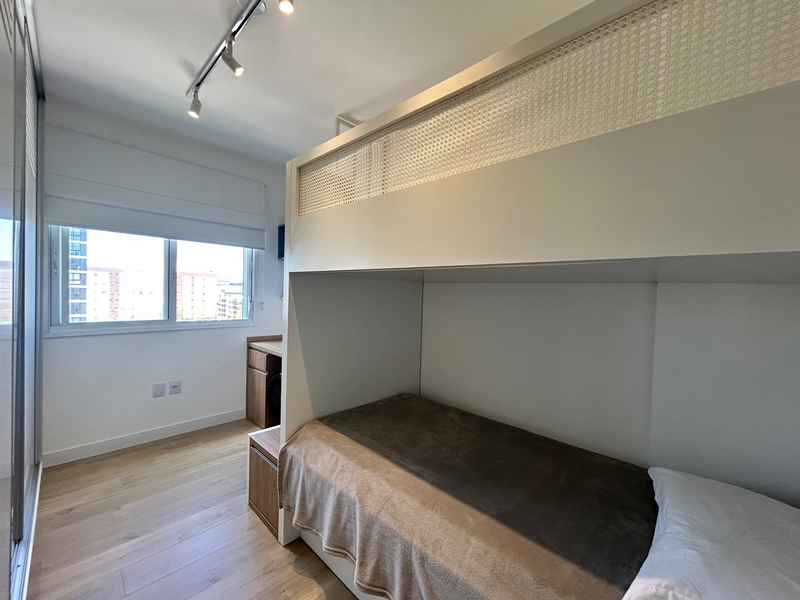 Junto a Praça Flavio Boianovski com vista para o Mar.: 13ª foto da galeria de imagens do imóvel