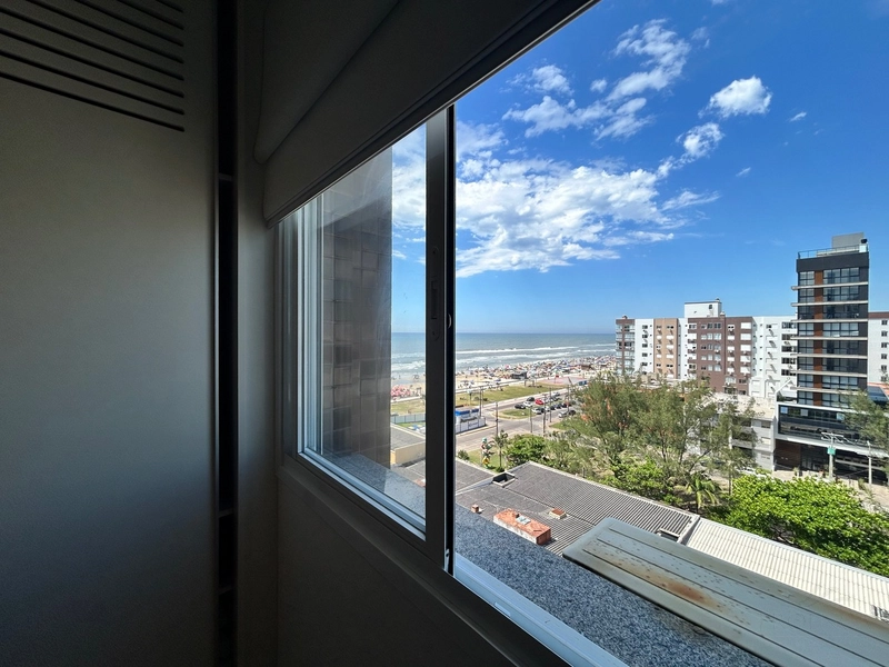 Junto a Praça Flavio Boianovski com vista para o Mar.: 14ª foto da galeria de imagens do imóvel