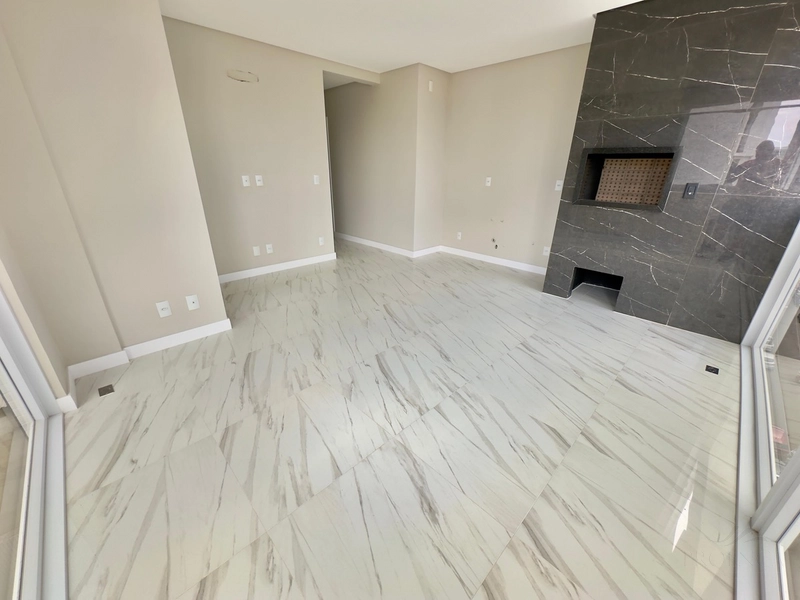 Apartamento de 3 Dormitórios com 3 suites Zona Nova: 2ª foto da galeria de imagens do imóvel