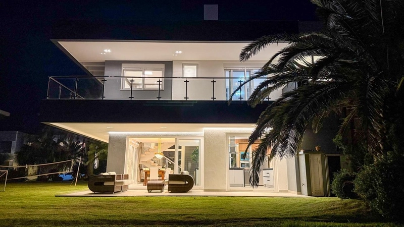 Sobrado Beira Lago 5 suítes - Condominio Capão Ilhas - Capão da Canoa: 55ª foto da galeria de imagens do imóvel