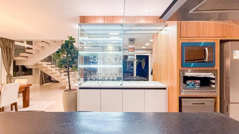 Sobrado Beira Lago 5 suítes - Condominio Capão Ilhas - Capão da Canoa: 18ª foto da galeria de imagens do imóvel