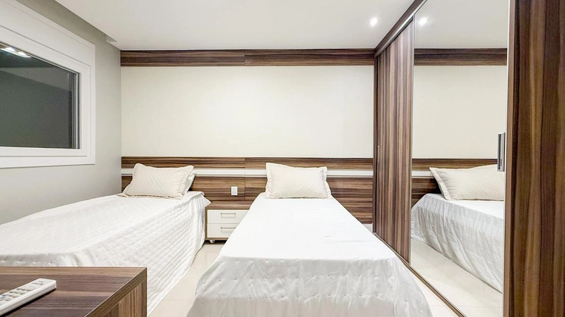 Sobrado Beira Lago 5 suítes - Condominio Capão Ilhas - Capão da Canoa: 47ª foto da galeria de imagens do imóvel