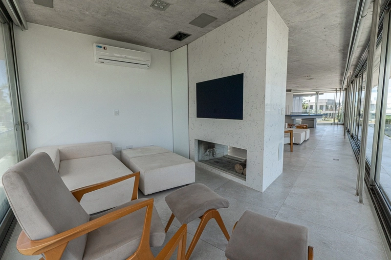 Sobrado - 05 suítes - Condomínio Enseada - Xangri-Lá: 10ª foto da galeria de imagens do imóvel