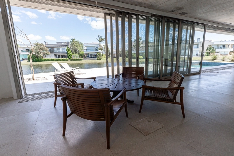 Sobrado - 05 suítes - Condomínio Enseada - Xangri-Lá: 12ª foto da galeria de imagens do imóvel