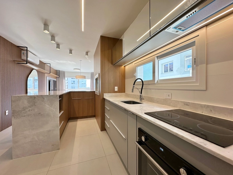 Apartamento 03 dormitórios junto a Praça Flávio Boianovski: 4ª foto da galeria de imagens do imóvel