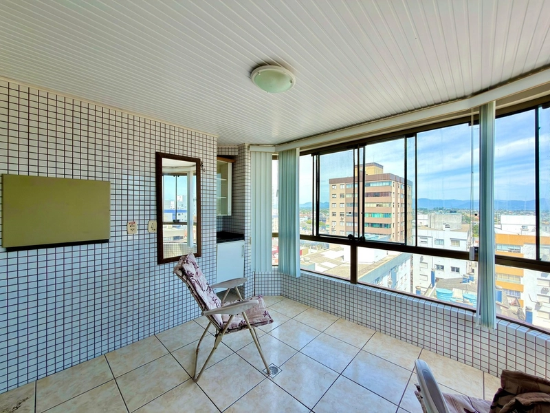 APARTAMENTO 3 DORMITÓRIOS - MOBILIADO - NO CENTRO DE CAPÃO: 2ª foto da galeria de imagens do imóvel