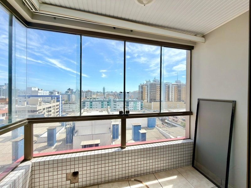 APARTAMENTO 3 DORMITÓRIOS - MOBILIADO - NO CENTRO DE CAPÃO: 19ª foto da galeria de imagens do imóvel