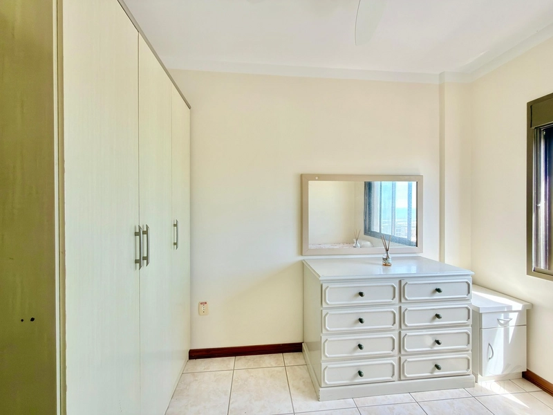 APARTAMENTO 3 DORMITÓRIOS - MOBILIADO - NO CENTRO DE CAPÃO: 13ª foto da galeria de imagens do imóvel