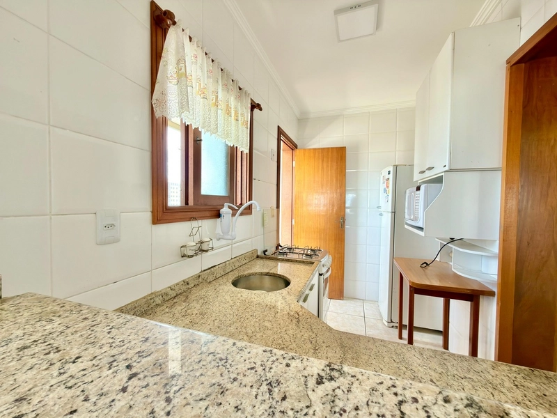 APARTAMENTO 3 DORMITÓRIOS - MOBILIADO - NO CENTRO DE CAPÃO: 10ª foto da galeria de imagens do imóvel