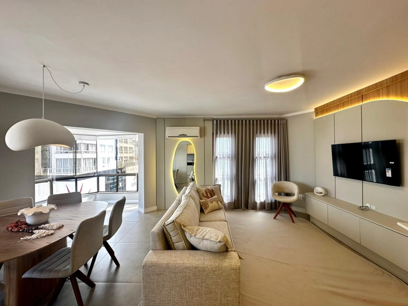 Apartamento 03 dormitórios + dependência no Centro de Capão da Canoa