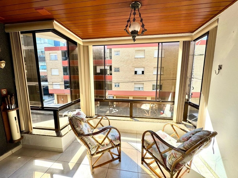 Apartamento de frente, 2 dormitórios, Zona Nova, Capão da Canoa.