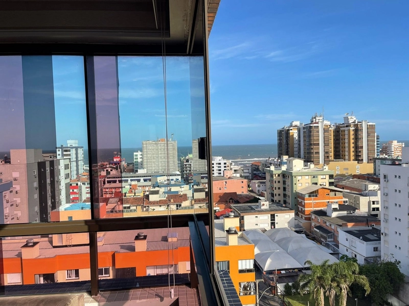 Apartamento do 3 Dormitórios com 2 box Vista mar