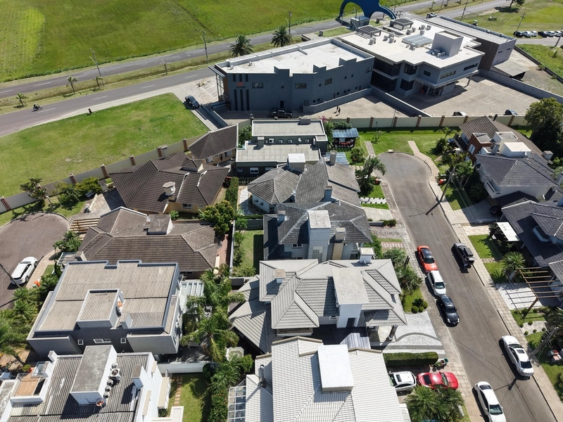 SOBRADO À VENDA!!! CONDOMÍNIO CONDADO DE CAPÃO: 35ª foto da galeria de imagens do imóvel