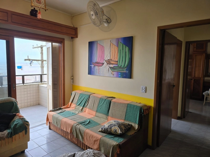 APARTAMENTO A BEIRA MAR --- De R$ 850.000,00 → por R$ 680.000,00: 5ª foto da galeria de imagens do imóvel