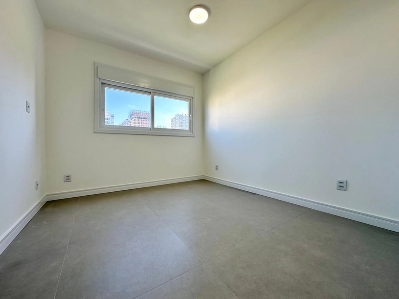 Sobrado apenas 1 Quadra do Mar, 3 suítes Zona Nova Capão da Canoa: 15ª foto da galeria de imagens do imóvel