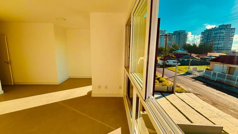 Sobrado apenas 1 Quadra do Mar, 3 suítes Zona Nova Capão da Canoa: 14ª foto da galeria de imagens do imóvel