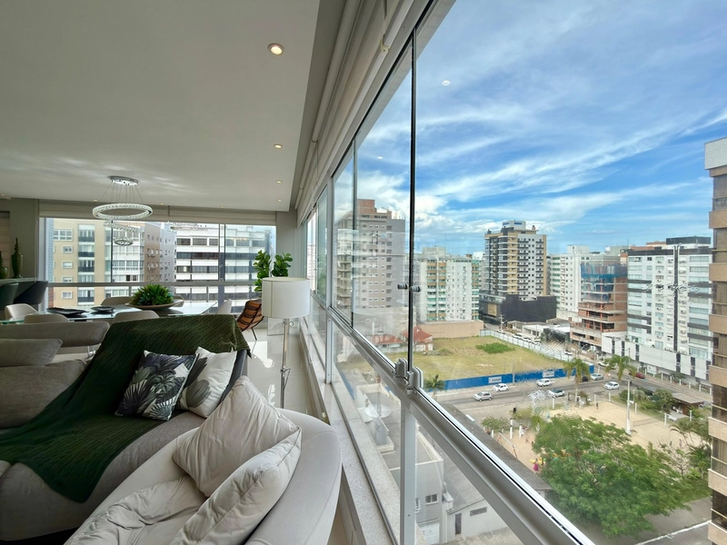 RARIDADE FRENTE PRAÇA: 5ª foto da galeria de imagens do imóvel