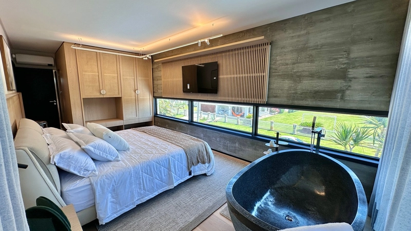 Sobrado de Esquina com Dois Lotes em Atlântida xangrilá.: 49ª foto da galeria de imagens do imóvel