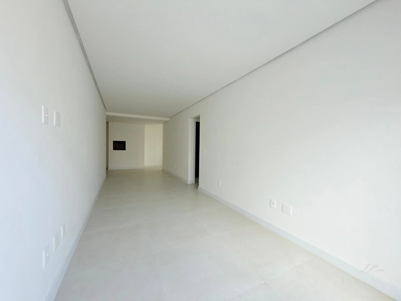 APARTAMENTO À VENDA  Bairro Navegantes  COM TERRAÇO EM L: 3ª foto da galeria de imagens do imóvel