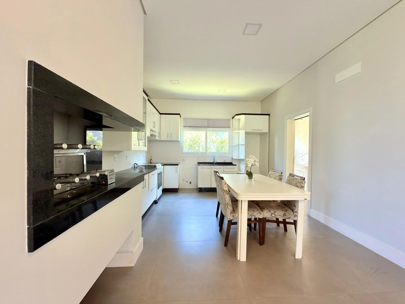 CONDOMÍNIO DUBAI: 8ª foto da galeria de imagens do imóvel