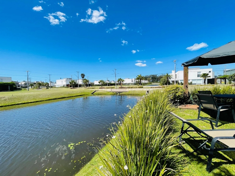 Sobrado 3 Suítes no Condomínio One Atlântida Houses. Atlântida: 48ª foto da galeria de imagens do imóvel