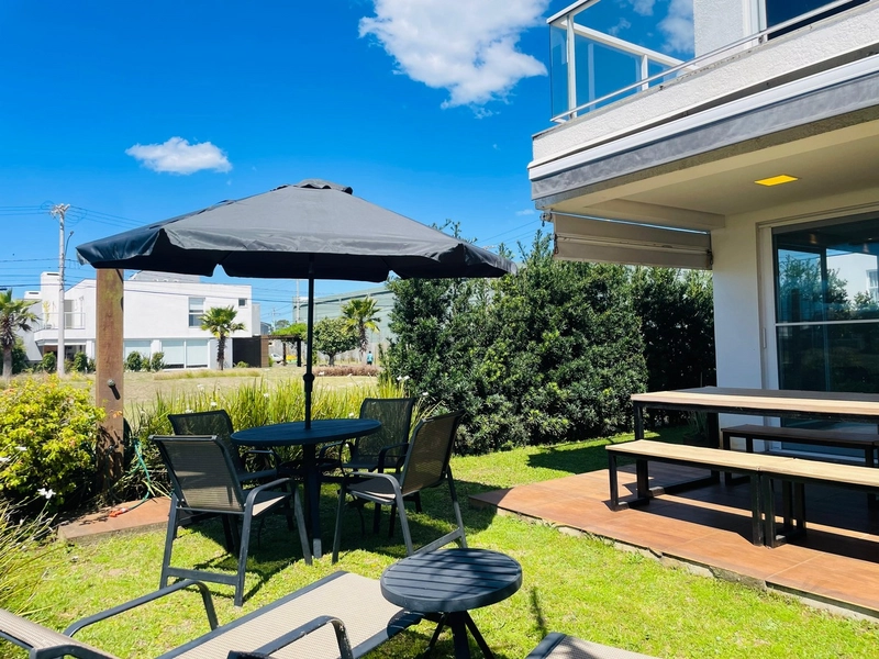 Sobrado 3 Suítes no Condomínio One Atlântida Houses. Atlântida: 43ª foto da galeria de imagens do imóvel