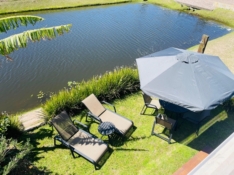 Sobrado 3 Suítes no Condomínio One Atlântida Houses. Atlântida