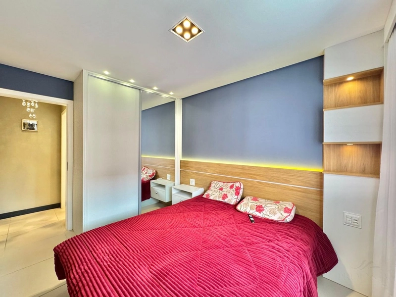 Apartamento de 2 Dormitórios  com box ( Piscina vista mar ): 13ª foto da galeria de imagens do imóvel