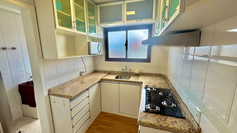 02 Dormitório De Frente ao lado da Praça do Mini Golf e Igreja Matriz.: 8ª foto da galeria de imagens do imóvel