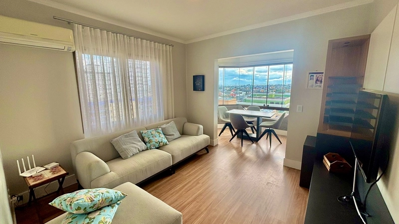 02 Dormitório De Frente ao lado da Praça do Mini Golf e Igreja Matriz.: 4ª foto da galeria de imagens do imóvel