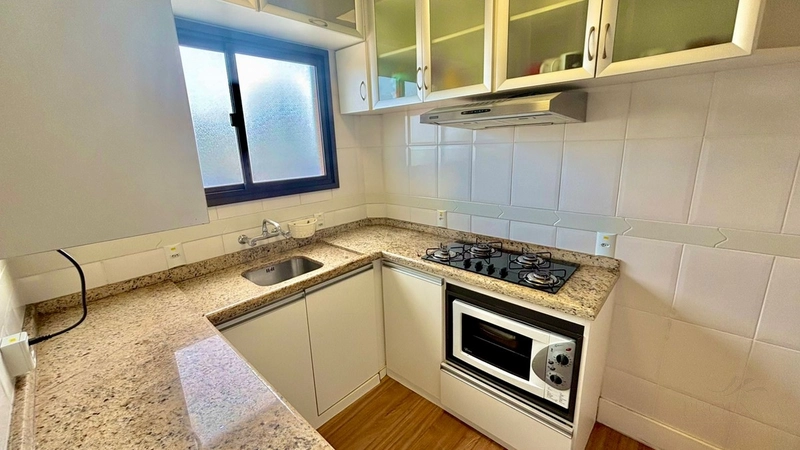 02 Dormitório De Frente ao lado da Praça do Mini Golf e Igreja Matriz.: 9ª foto da galeria de imagens do imóvel