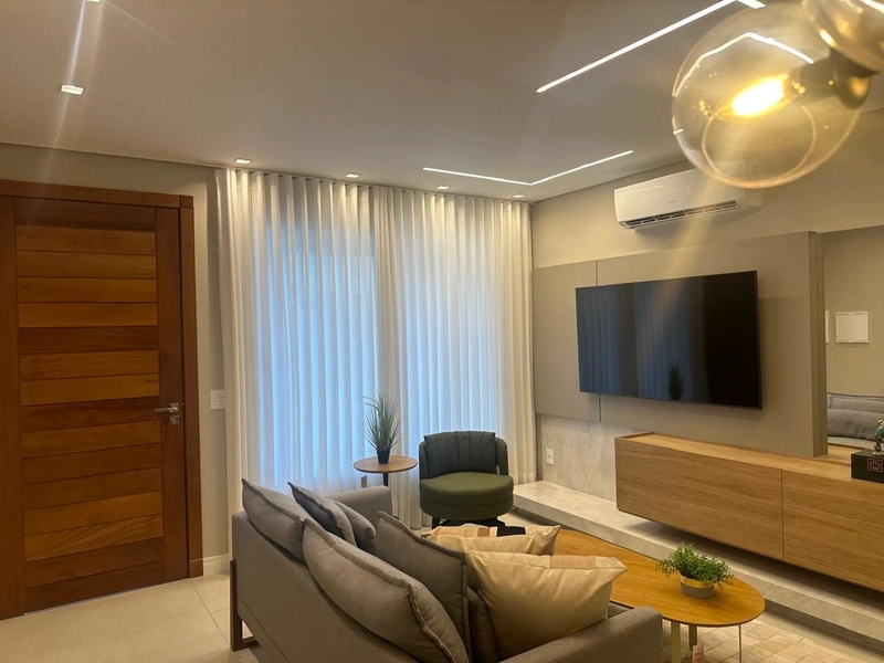 Casa 2 Suítes, mobiliada e decorada no Murano.