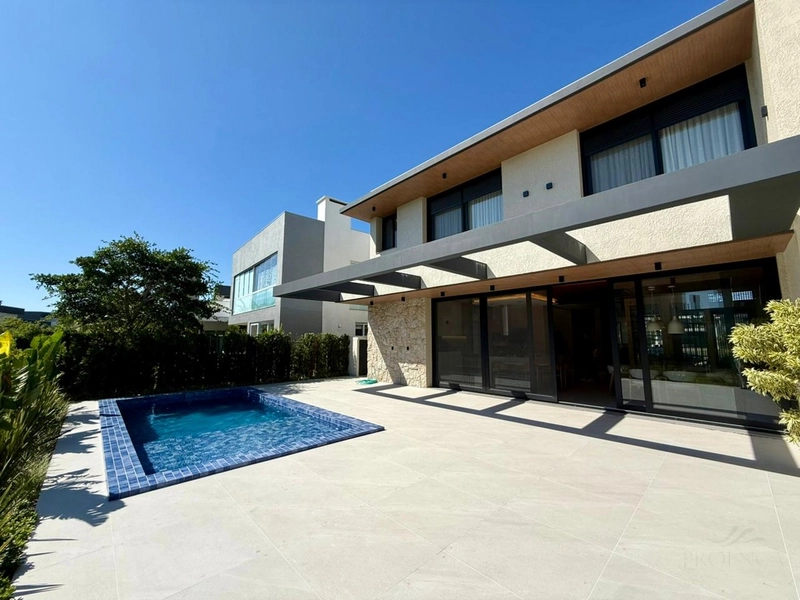 Sobrado 04 dormitórios Capão Ilhas Resort