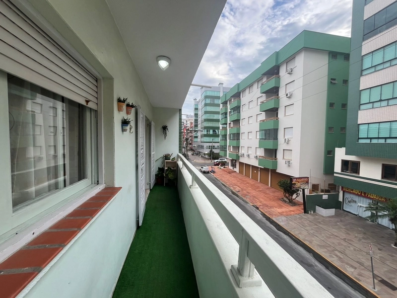 Apartamento de 2 Dormitórios com dependência ( Zona Nova ): 5ª foto da galeria de imagens do imóvel