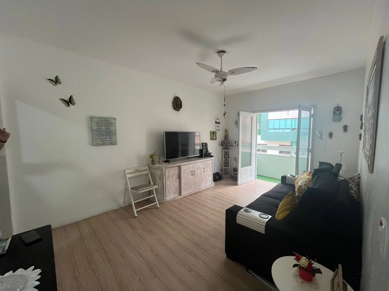 Apartamento de 2 Dormitórios com dependência ( Zona Nova ): 8ª foto da galeria de imagens do imóvel